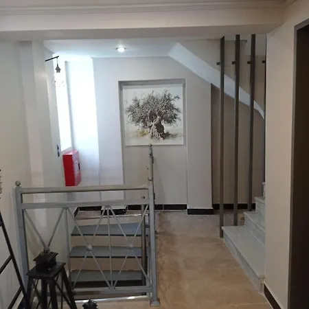 Elaea Boutique Pireus